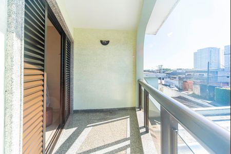 Casa à venda com 300m², 3 quartos e 2 vagas Casa à venda com 300m², 3 quartos e 2 vagasVaranda do Quarto 3