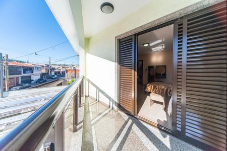 Casa à venda com 300m², 3 quartos e 2 vagas Casa à venda com 300m², 3 quartos e 2 vagasVaranda do Quarto 3
