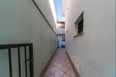 Casa à venda com 300m², 3 quartos e 2 vagas Casa à venda com 300m², 3 quartos e 2 vagasCorredor Externo