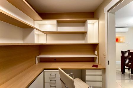 Apartamento para alugar com 95m², 2 quartos e sem vaga