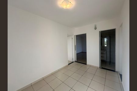 Apartamento para alugar com 80m², 2 quartos e 2 vagas Apartamento para alugar com 80m², 2 quartos e 2 vagasQuarto 2