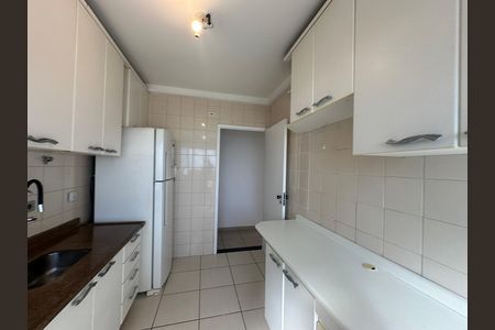 Apartamento para alugar com 80m², 2 quartos e 2 vagas Apartamento para alugar com 80m², 2 quartos e 2 vagasCozinha