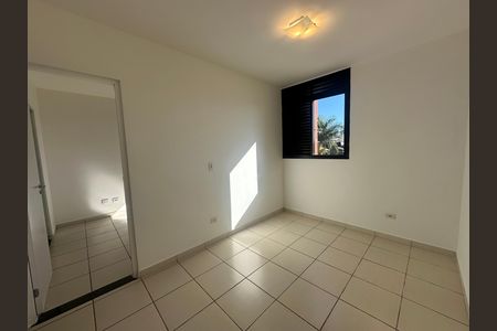 Apartamento para alugar com 80m², 2 quartos e 2 vagas Apartamento para alugar com 80m², 2 quartos e 2 vagasQuarto 2