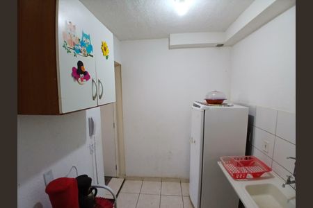 Cozinha de apartamento para alugar com 2 quartos, 47m² em Marapicu, Nova Iguaçu
