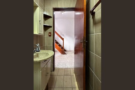 Casa à venda com 326m², 3 quartos e 4 vagas Casa à venda com 326m², 3 quartos e 4 vagasBanheiro Social - Casa 2