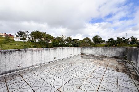Casa à venda com 326m², 3 quartos e 4 vagas Casa à venda com 326m², 3 quartos e 4 vagasSacada Superior - Casa 2