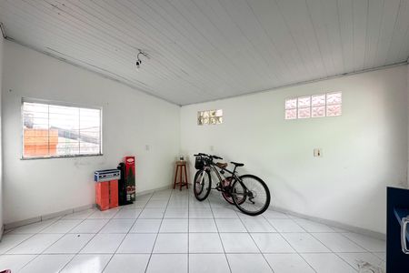 Casa à venda com 326m², 3 quartos e 4 vagas Casa à venda com 326m², 3 quartos e 4 vagasQuarto - Casa 1