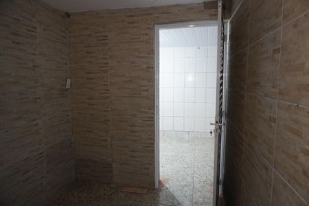 Casa para alugar com 2 quartos, 30m² em Vila Taquari, São Paulo