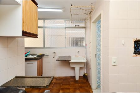 Apartamento para alugar com 119m², 4 quartos e 2 vagas Apartamento para alugar com 119m², 4 quartos e 2 vagasCozinha