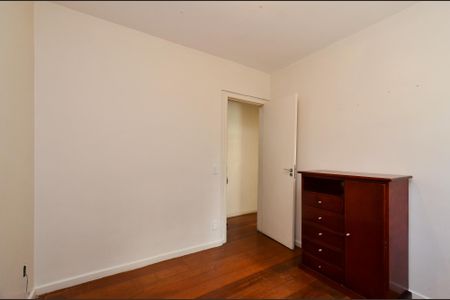 Apartamento para alugar com 119m², 4 quartos e 2 vagas Apartamento para alugar com 119m², 4 quartos e 2 vagasQuarto 2