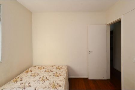 Apartamento para alugar com 119m², 4 quartos e 2 vagas Apartamento para alugar com 119m², 4 quartos e 2 vagasQuarto 3