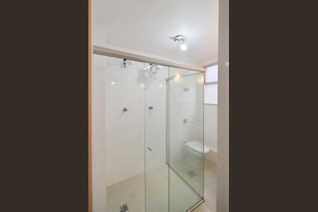Apartamento para alugar com 119m², 4 quartos e 2 vagas Apartamento para alugar com 119m², 4 quartos e 2 vagasBanheiro Suíte