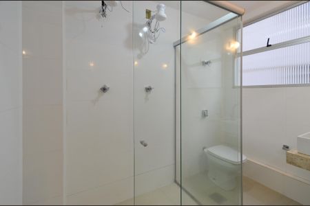 Apartamento para alugar com 119m², 4 quartos e 2 vagas Apartamento para alugar com 119m², 4 quartos e 2 vagasBanheiro Suíte