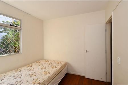 Apartamento para alugar com 119m², 4 quartos e 2 vagas Apartamento para alugar com 119m², 4 quartos e 2 vagasQuarto 3