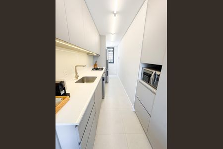 Apartamento para alugar com 67m², 2 quartos e 1 vaga Apartamento para alugar com 67m², 2 quartos e 1 vagaCozinha