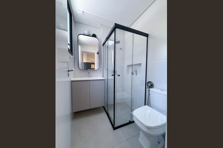 Apartamento para alugar com 67m², 2 quartos e 1 vaga Apartamento para alugar com 67m², 2 quartos e 1 vagaBanheiro da Suíte 1