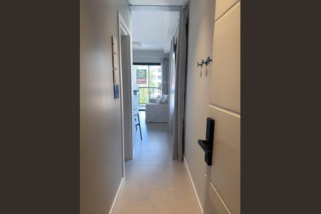 Apartamento para alugar com 67m², 2 quartos e 1 vaga Apartamento para alugar com 67m², 2 quartos e 1 vagaCorredor