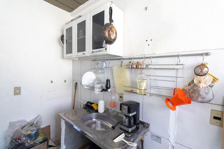 Apartamento para alugar com 44m², 2 quartos e 1 vaga Apartamento para alugar com 44m², 2 quartos e 1 vagaCozinha e Área de Serviço