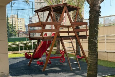 Apartamento à venda com 82m², 2 quartos e 2 vagas Apartamento à venda com 82m², 2 quartos e 2 vagasPlayground