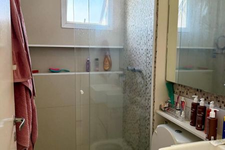 Apartamento à venda com 82m², 2 quartos e 2 vagas Apartamento à venda com 82m², 2 quartos e 2 vagasBanheiro