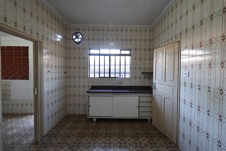 Casa à venda com 156m², 2 quartos e 3 vagas Casa à venda com 156m², 2 quartos e 3 vagasCozinha