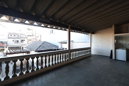 Casa à venda com 156m², 2 quartos e 3 vagas Casa à venda com 156m², 2 quartos e 3 vagasCasa 2 - Área de serviço