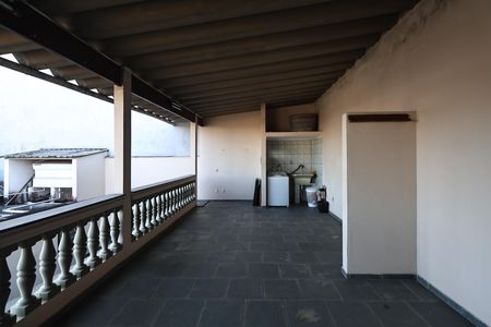 Casa à venda com 156m², 2 quartos e 3 vagas Casa à venda com 156m², 2 quartos e 3 vagasCasa 2 - Área de serviço