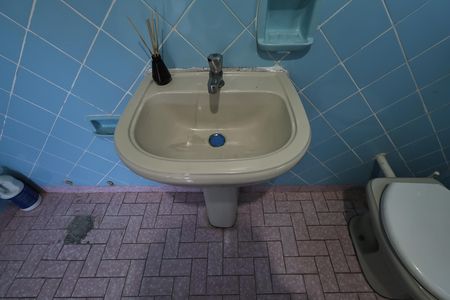 Casa à venda com 156m², 2 quartos e 3 vagas Casa à venda com 156m², 2 quartos e 3 vagasBanheiro