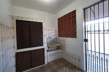 Casa à venda com 156m², 2 quartos e 3 vagas Casa à venda com 156m², 2 quartos e 3 vagasÁrea de serviço