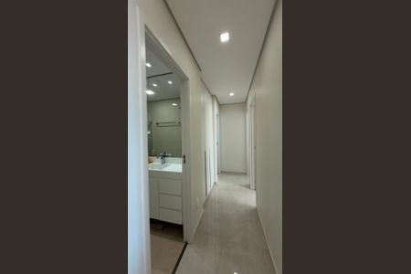 Apartamento para alugar com 68m², 3 quartos e 2 vagas Apartamento para alugar com 68m², 3 quartos e 2 vagasCorredor