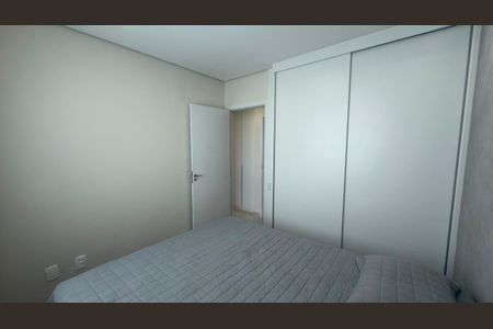Apartamento para alugar com 68m², 3 quartos e 2 vagas Apartamento para alugar com 68m², 3 quartos e 2 vagasQuarto