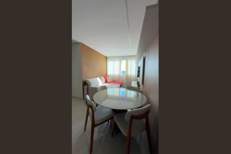 Apartamento para alugar com 68m², 3 quartos e 2 vagas Apartamento para alugar com 68m², 3 quartos e 2 vagasSala