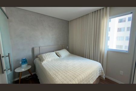 Apartamento para alugar com 68m², 3 quartos e 2 vagas Apartamento para alugar com 68m², 3 quartos e 2 vagasSuíte