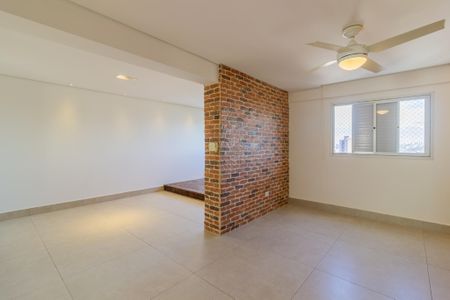 Sala de apartamento para alugar com 1 quarto, 100m² em Pinheiros, São Paulo