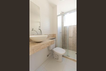 Apartamento para alugar com 46m², 2 quartos e sem vaga Apartamento para alugar com 46m², 2 quartos e sem vagaBanheiro