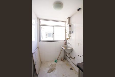 Área de Serviço de apartamento para alugar com 2 quartos, 46m² em Nova Cidade, São Gonçalo