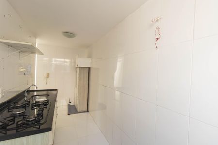 Apartamento para alugar com 46m², 2 quartos e sem vaga Apartamento para alugar com 46m², 2 quartos e sem vagaCozinha e Área de Serviço