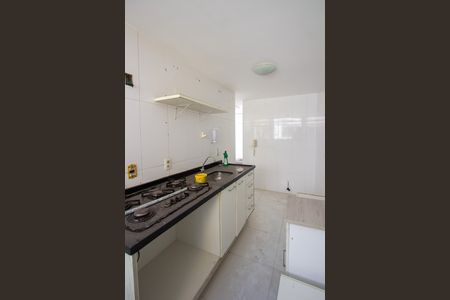 Cozinha de apartamento para alugar com 2 quartos, 46m² em Nova Cidade, São Gonçalo