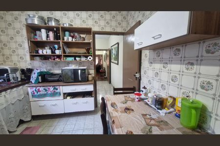 Casa à venda com 4 quartos, 163m² em Cidade Dutra, São Paulo