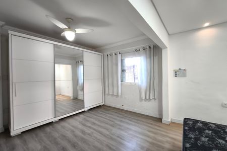 Casa à venda com 240m², 3 quartos e 5 vagas Casa à venda com 240m², 3 quartos e 5 vagasQuarto 3