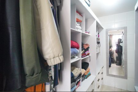 Apartamento à venda com 102m², 3 quartos e 1 vagaCloset do quarto 3