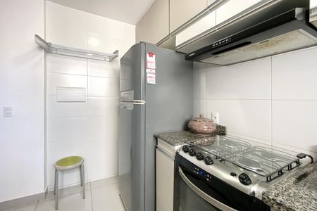 Cozinha de apartamento à venda com 2 quartos, 47m² em Salgado Filho, Belo Horizonte