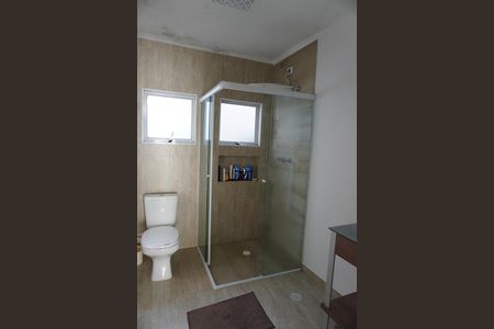 Casa de condomínio à venda com 313m², 4 quartos e 4 vagasBanheiro
