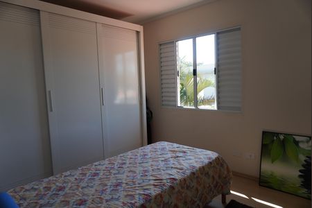 Casa de condomínio à venda com 313m², 4 quartos e 4 vagasQuarto 1