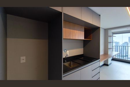 Studio para alugar com 36m², 1 quarto e sem vaga Studio para alugar com 36m², 1 quarto e sem vagaCozinha e Área de Serviço