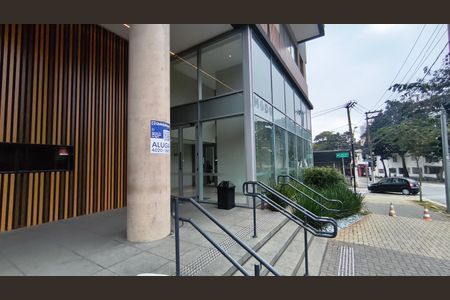 Studio para alugar com 36m², 1 quarto e sem vaga Studio para alugar com 36m², 1 quarto e sem vagaFachada + Plaquinha