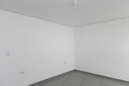 Suíte de casa para alugar com 1 quarto, 32m² em Vila Guilherme, São Paulo