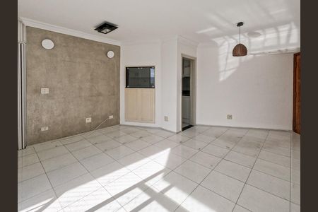 Sala de apartamento para alugar com 2 quartos, 80m² em Vila Palmeiras, São Paulo