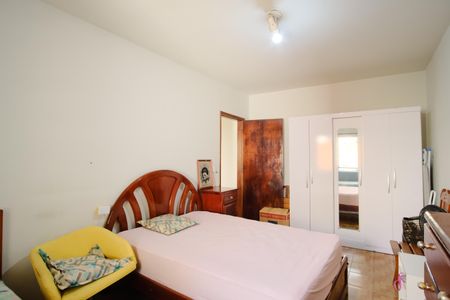 Quarto 1 de casa para alugar com 2 quartos, 90m² em Chácara Califórnia, São Paulo