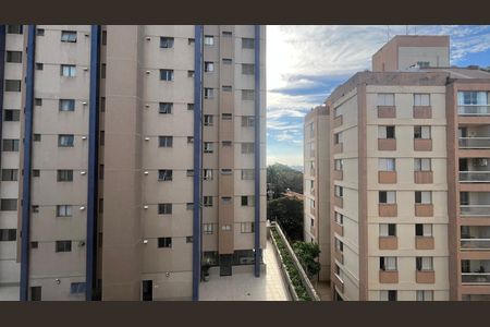 Apartamento para alugar com 110m², 3 quartos e 2 vagas